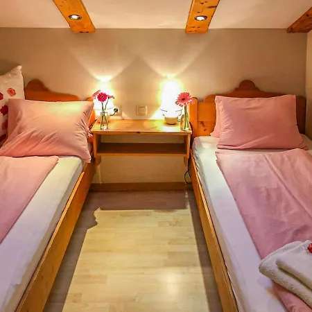 Holiday home Landhaus Schiedhof L *